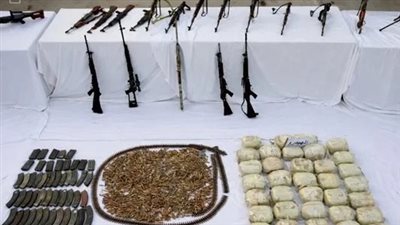 مصرع 4 عناصر إجرامية وإصابة ضابط في مواجهة أمنية بقنا