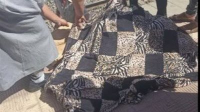 مصرع شخص دهسا أسفل عجلات قطار بقرية في قنا 