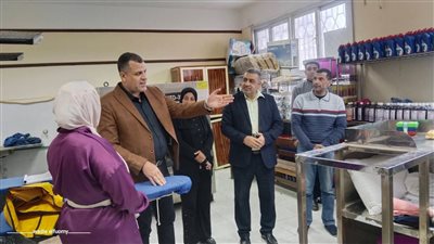 مدير تعليم دمياط يُتابع التقييمات العملية بالمدرسة الفندقية برأس البر