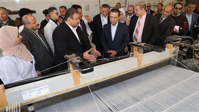 محافظ المنوفية يتفقد مدرستى قويسنا الثانوية الصناعية بنين والصفا الثانوية الفنية للتمريض