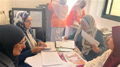 مرور فريق من الإدارات الفنية بمديرية الصحة على وحدة طب أسرة كفر سعد 