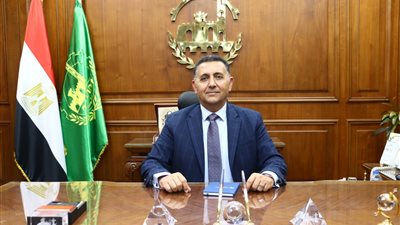 محافظ القليوبية يشرف على تسليم أرض مستشفى الخصوص المركزي الجديد 