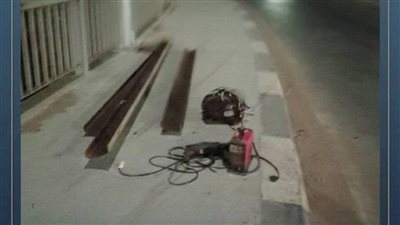 محافظ المنيا يوجه بصيانة وإصلاح السور الحديدي لكوبري قرية الشيخ عطا في بني مزار 