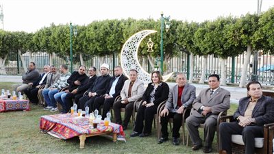 محافظ المنيا يشارك كوكبة من الصحفيين والإعلاميين مأدبة الإفطار الجماعي 