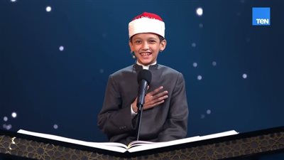 عمر علي يفوز بجائزة الجمهور في الموسم الأول من برنامج «دولة التلاوة» 