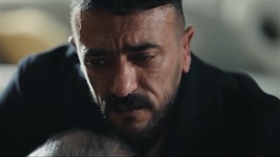 وفاة والد أحمد العوضي في مسلسل علي كلاي الحلقة 27