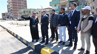 محافظ الغربية يتفقد محور مصرف الزهار بقطور...صور