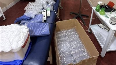 ضبط شخص يمارس الطب دون ترخيص في مركز تغذية وعلاج طبيعي بالبحيرة