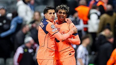 فليك يعلن قائمة برشلونة لموقعة نيوكاسل في دوري الأبطال