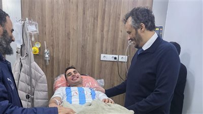 ممدوح عيد يطمئن على حالة محمد حمدي 