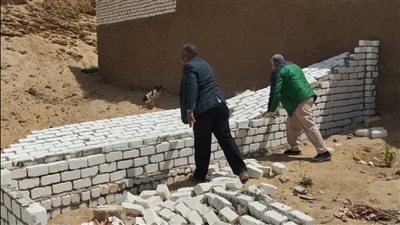 حملة مكبرة بالطود في الأقصر تزيل 4 حالات تعدٍ على الأراضي الزراعية وأملاك الدولة....صور