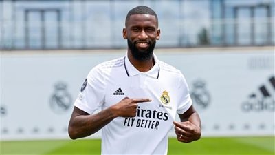 يوفنتوس يضع أنطونيو روديجر ضمن أولويات الدفاع في الميركاتو الصيفي