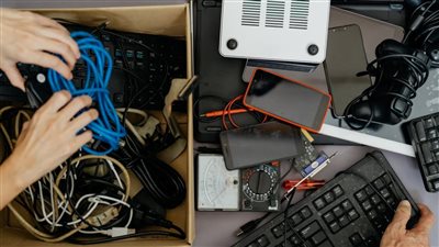 كيف يكون إعادة تدوير الأجهزة القديمة مصدر دخل لك؟