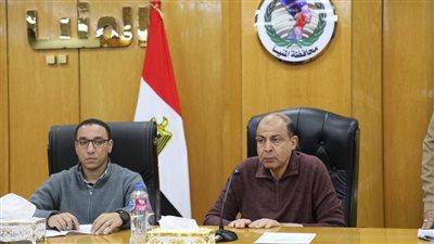 محافظ المنيا: نعطي أولوية للمشروعات الخدمية التى تمس المواطنين وتحقق طموحاتهم 