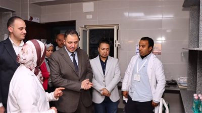 محافظ دمياط يتفقد مركز صحة الأسرة ثانِي