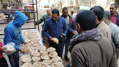 محافظ المنيا: حملات رقابية مكثفة ومرور ميداني لإحكام السيطرة على الأسواق والمخابز 