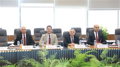  رئيس جامعة المنيا يشارك في اجتماع المجلس الأعلى للجامعات الميكنة العمل الإداري 