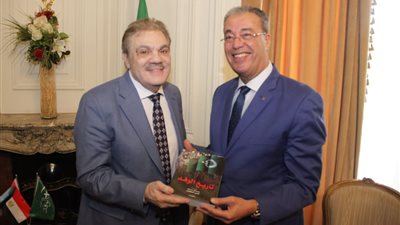 تعيين صلاح سلام أستاذ الطب والخبير الحقوقي مساعدًا لرئيس حزب الوفد لشئون المناطق الحدودية