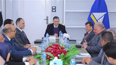 وزيرة التنمية المحلية تتابع مع المحافظين جهود الأجهزة التنفيذية تنفيذ غلق المحال