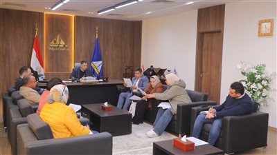 محافظ دمياط يناقش عدد من ملفات العمل ووكيل وزارة حماية نهر النيل 