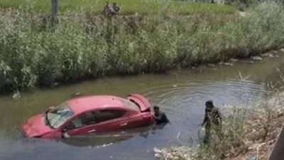 إنقلاب سيارة ملاكي بترعة المنصورية 