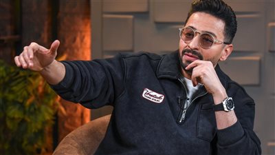 لهذا السبب.. حمادة هلال يعتذر لـ تامر حسني: “شيطان دخل بينا”