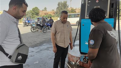 بالصور.. ضبط آلاف اللترات من الوقود المُهرب وتلاعب بمحطات الوقود بالأقصر