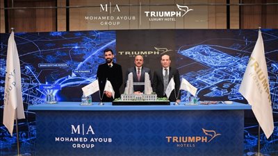 Triumph وM|A Group خلال الشراكة 