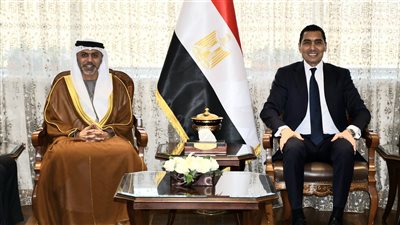 وزير الشباب والرياضة يبحث تعزيز التعاون مع سفير دولة الإمارا