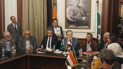 السيد البدوي يقرر تشكيل لجنة جديدة في الوفد لرعاية حقوق أصحاب المعاشات.. تفاصيل