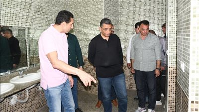 وزير الشباب والرياضة ومحافظ البحر الأحمر يتفقدان المدينة الشبابية بالغردقة