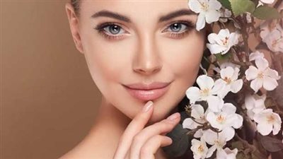 أفضل الوصفات الطبيعية لاستعادة شباب بشرتك وإخفاء التجاعيد