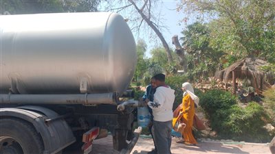 الدفع بسيارات مياه نقية بحدائق القناطر الخيرية لخدمة المواطنين خلال أعياد الربيع