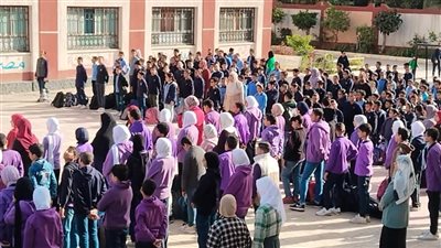 وكيل تعليم دمياط يتفقد مدارس إدارة دمياط التعليمية لمتابعة الانضباط وامتحانات مارس