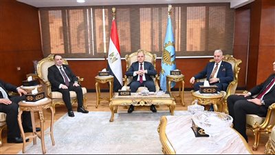 بالصور.. محافظ الغربية يستقبل مجلس إدارة نادي قضاة طنطا