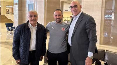 هشام نصر في مقر إقامة بعثة شباب بلوزداد 