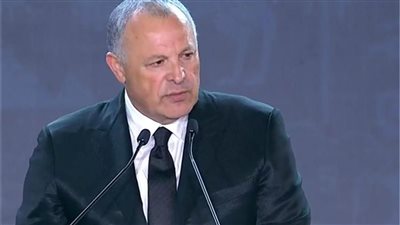 أبو ريدة يتضامن مع الحكم مصطفى شهدي