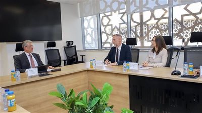 لقاء رئيس مصلحة الجمارك مع وفد المكتب الأوروبي 