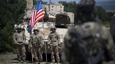 تصعيد في التصريحات بين واشنطن وطهران: جاهزية عسكرية أمريكية وتحذيرات إيرانية من رد حاسم