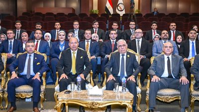 النائب العام يستقبل وفدًا من قيادات جامعة المنصورة وطلابها للتعريف بدور النيابة العامة