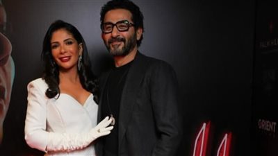 أحمد حلمي يكشف عن لوحة رسمها لـ منى زكي في عام 1999