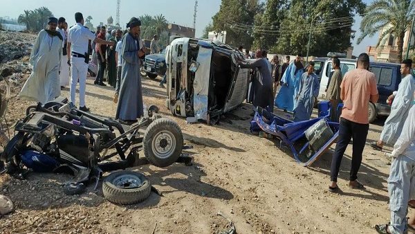 حادث مروع على الطريق بأسيوط
