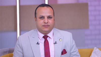 حتى لا يتحول التشجيع إلى ضغط.. كيف نشجع الأبناء على المذاكرة بطريقة صحيحة؟