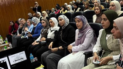 التربية للطفولة المبكرة بالمنصورة تعزز جاهزية الطالبات لسوق العمل عبر ورشة تطبيقية