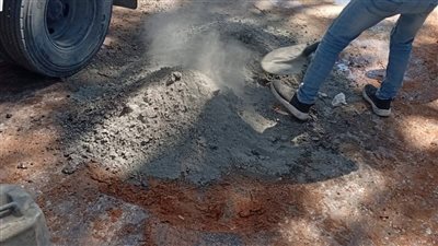 محافظ دمياط يأمر بمعالجة الهبوط الارضى أمام قرية ميت الشيوخ