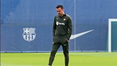 تشيلسي يبدأ رحلة البحث عن مدرب جديد بعد رحيل روسينيور