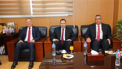 محافظ دمياط يزور جامعة حورس ويتفقد عددا من الكليات والعيادات الخارجية 