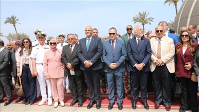 بحضور وزير التعليم العالي.. محافظ الإسكندرية يشهد انطلاق فعاليات احتفال «الإسكندرية مولد مدينة عالمية»