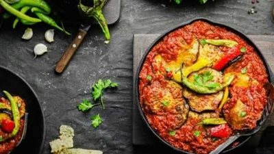 المسقعة باللحمة المفرومة.. وصفة مصرية شهية بخطوات سهلة في المنزل