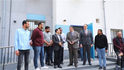 محافظ دمياط يتفقد الوحدة الصحية بقرية الوسطاني 
